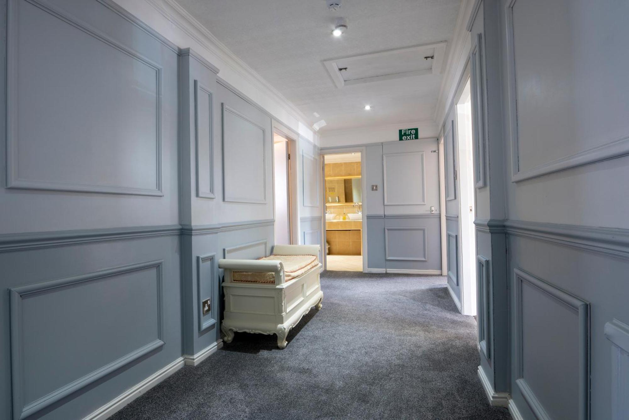 Beaufort Park Hotel Mold Luaran gambar