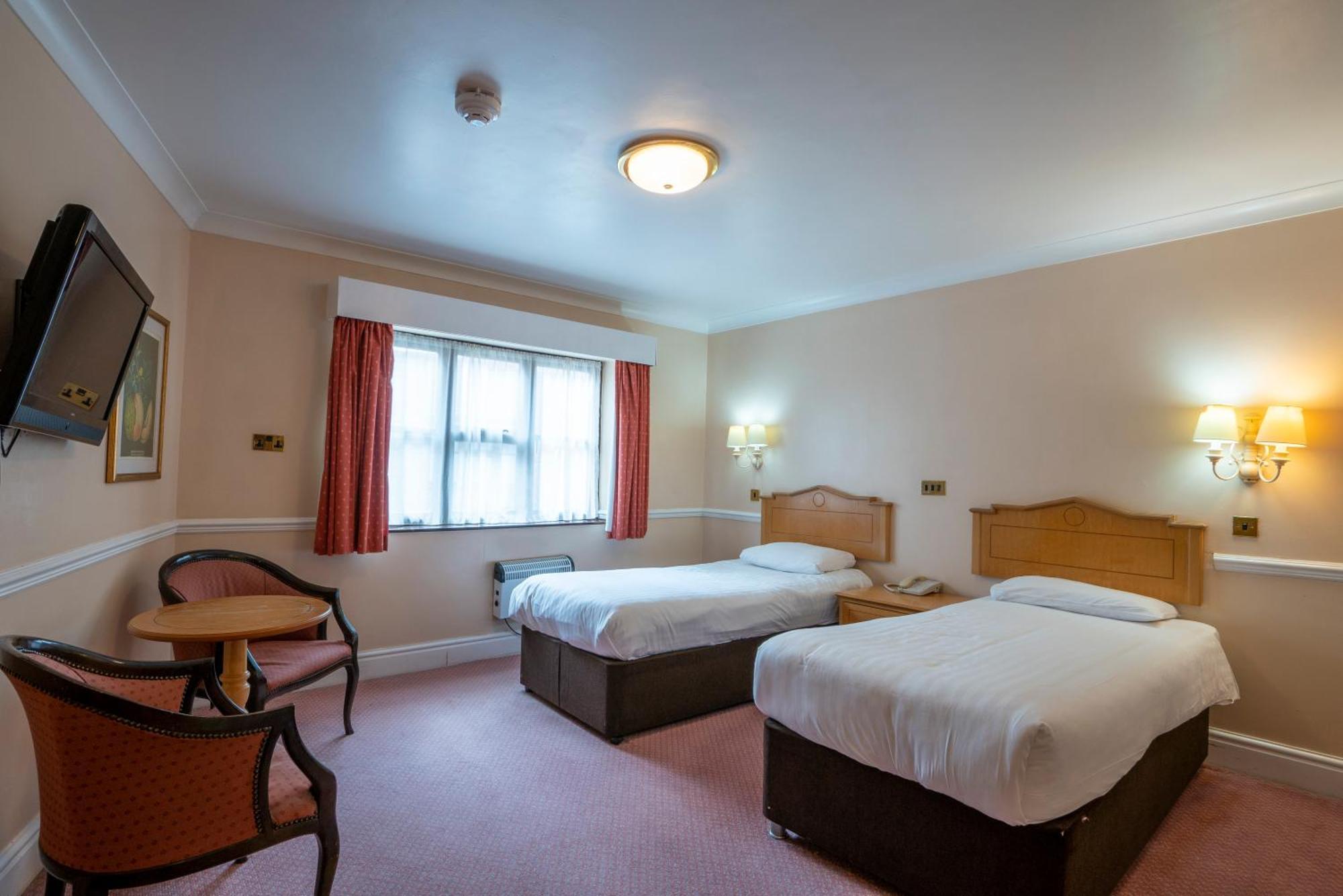Beaufort Park Hotel Mold Luaran gambar