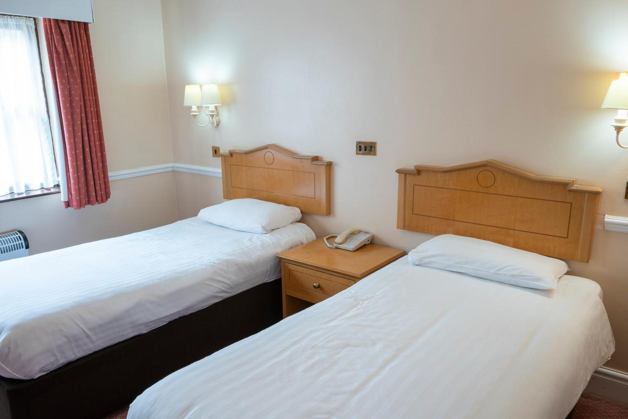 Beaufort Park Hotel Mold Luaran gambar