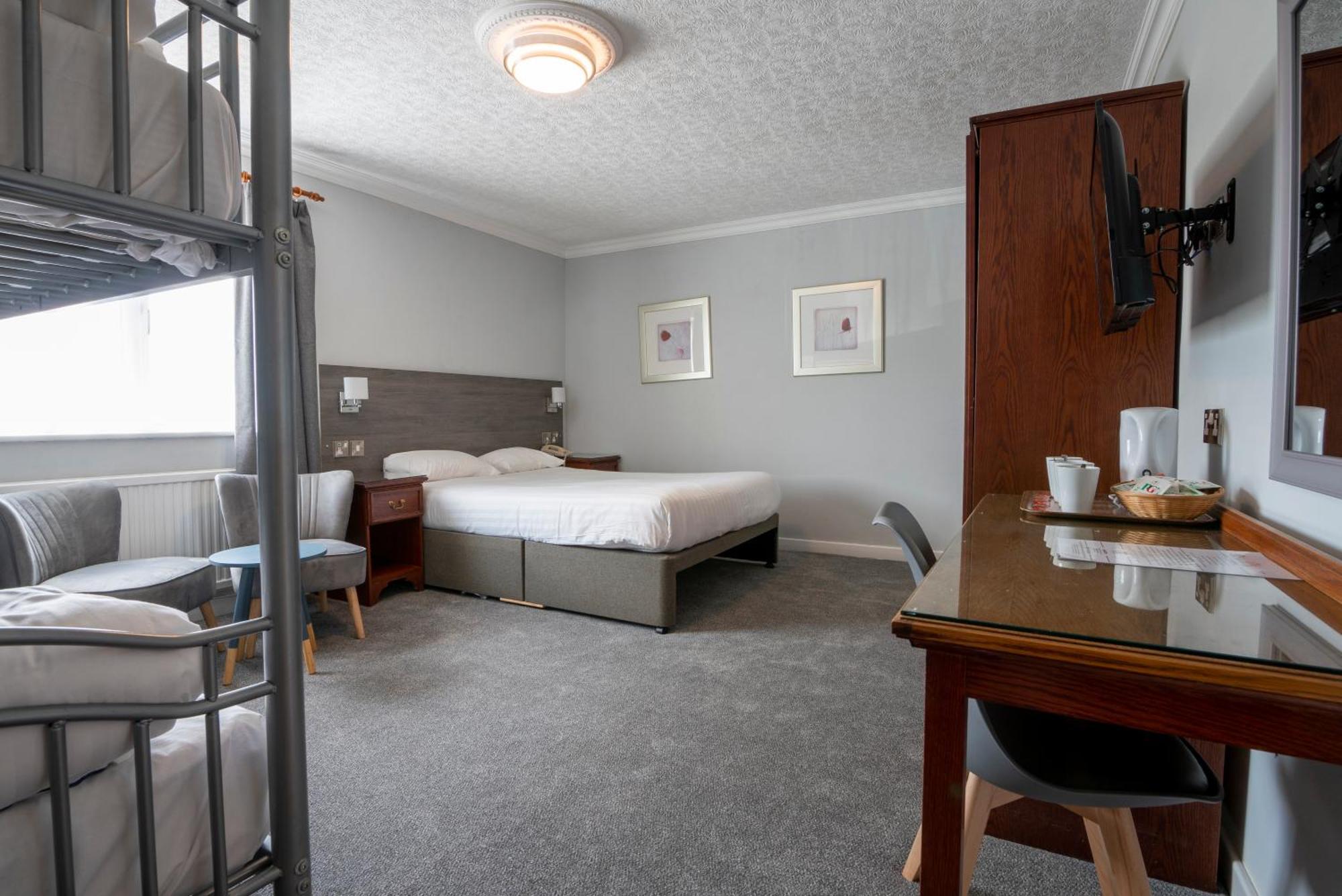 Beaufort Park Hotel Mold Luaran gambar