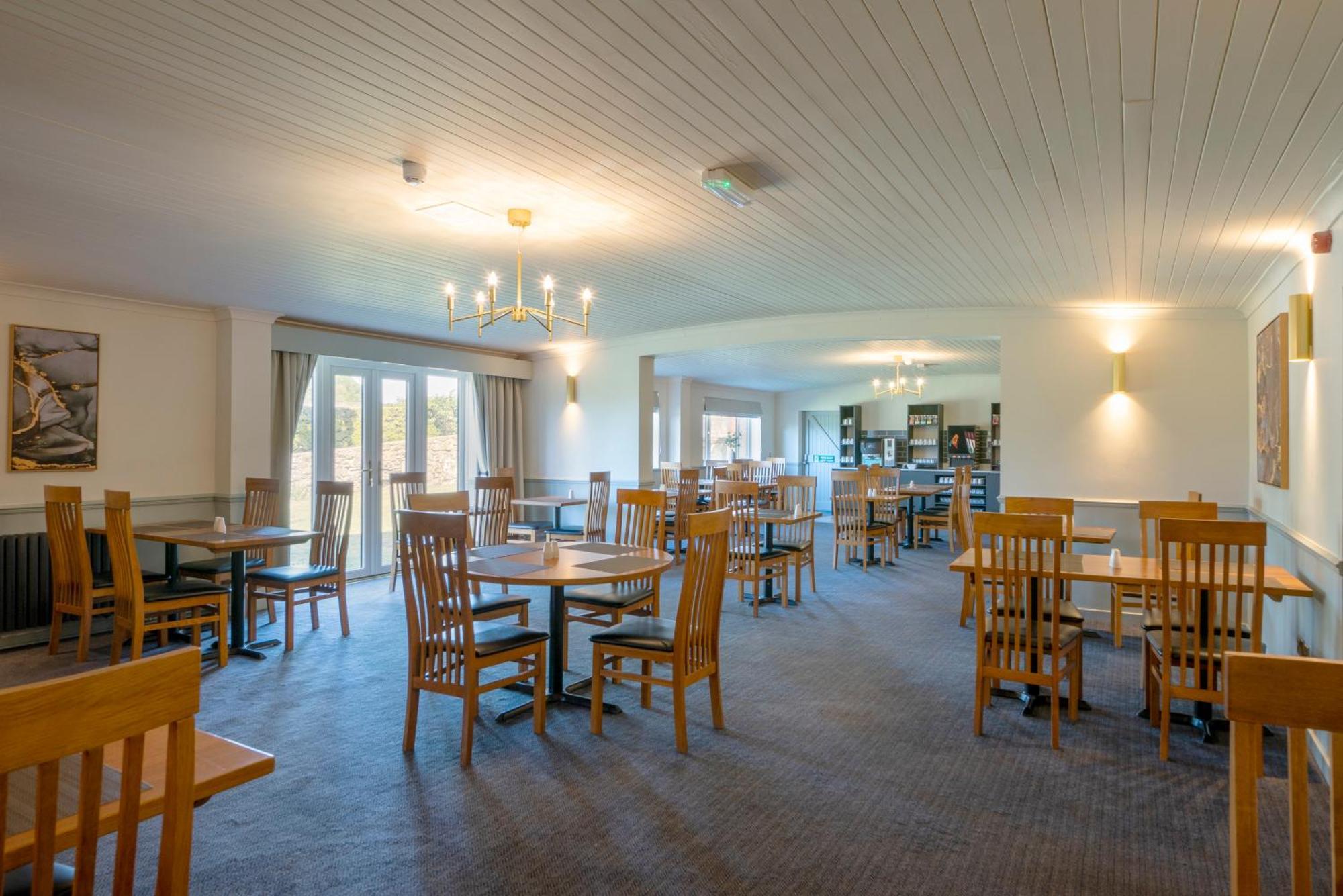 Beaufort Park Hotel Mold Luaran gambar