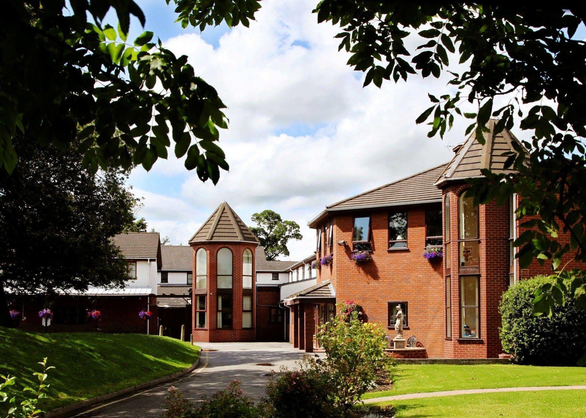 Beaufort Park Hotel Mold Luaran gambar