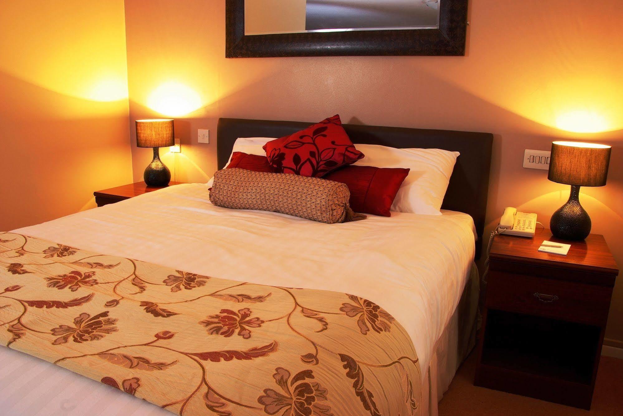 Beaufort Park Hotel Mold Luaran gambar