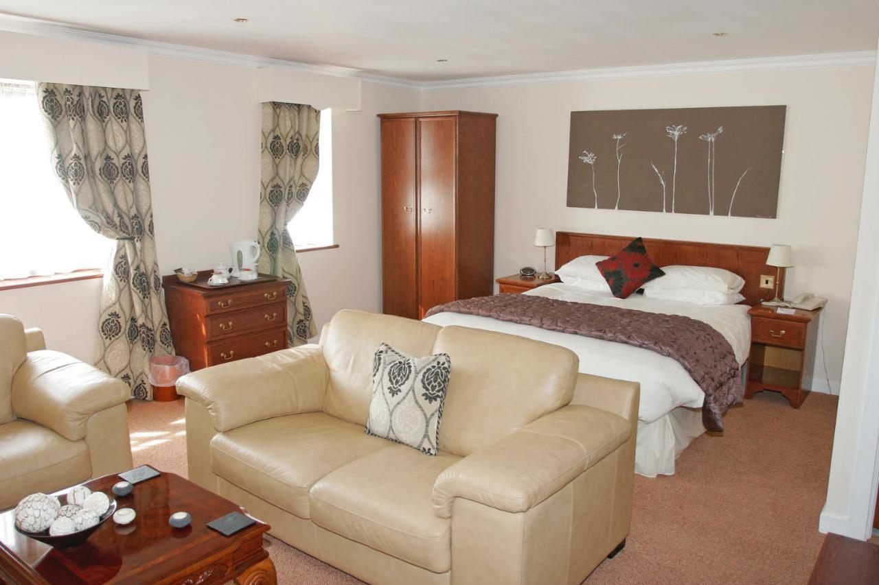 Beaufort Park Hotel Mold Luaran gambar